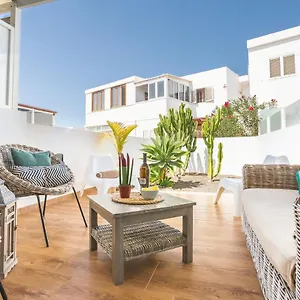 https://sweet-marina.in-canary-islands.com